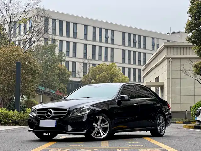 Mercedes-Benz Mercedes-Benz E-Class Mercedes-Benz E-Class 2015 E 320 L Luxury 4matic — фото