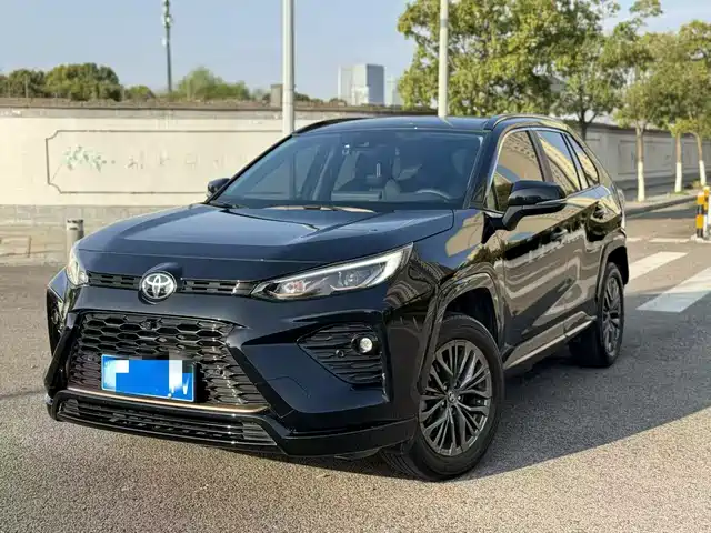 Toyota Willanda Wilanda 2024 2.0l Cvt Two-Wheel Drive Luxury Plus Version — фото
