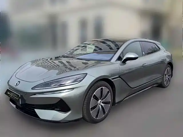 Gain Momentum Denza Z9gt Denza Z9gt 2024 1100 Four-Wheel Drive Ultra Version — фото