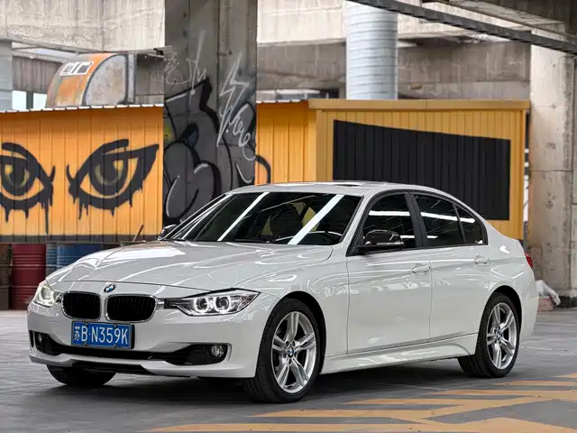 Bmw Bmw 3 Series (Imported) Bmw 3 Series (Imported) 2013 320i Fashion Model — фото