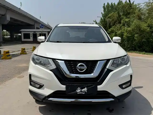Nissan Qijun X-Trail 2017 2.0l Cvt Comfort Edition 2wd — фото