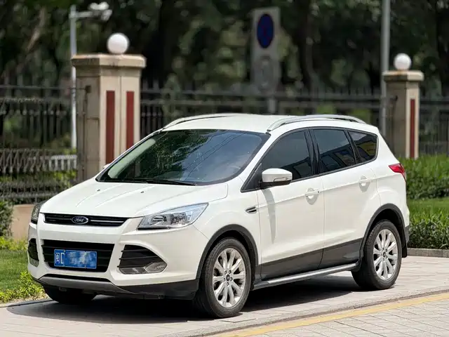 Ford Wing Tiger Escape 2015 1.5l Gtdi Two-Wheel Drive Comfort Model — фото
