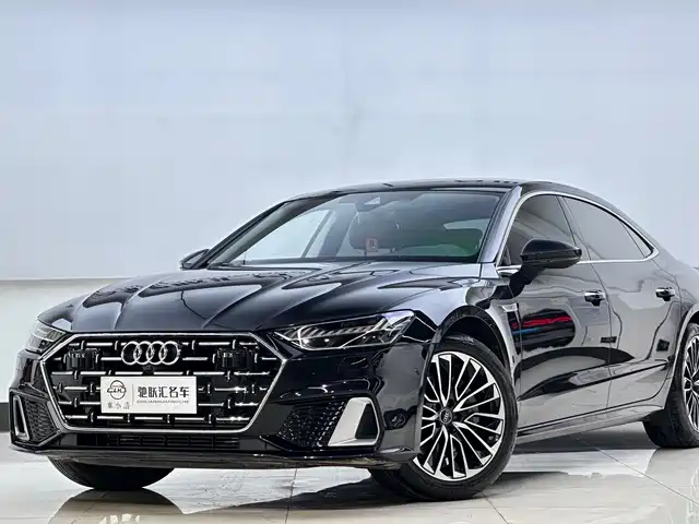 Audi Audi A7l Audi A7l 2024 45 Tfsi Luxury Model — фото