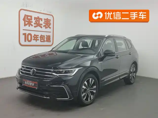 Volkswagen Tiguan L Tiguan L 2024 330tsi Automatic Two-Wheel Drive R-Line Version — фото