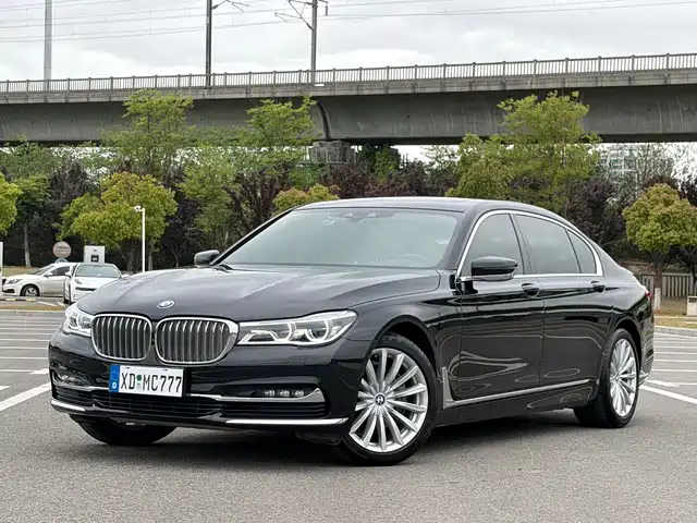 Bmw Bmw 7 Series Bmw 7 Series 2017 740li Xdrive Luxury — фото