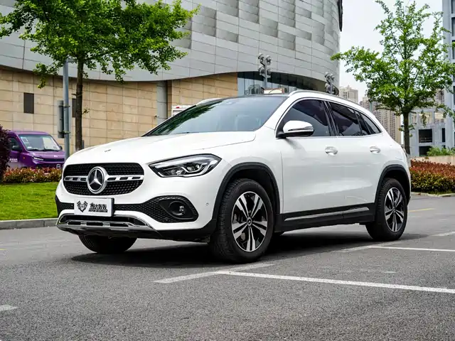 Mercedes-Benz Mercedes-Benz Gla Mercedes-Benz Gla 2022 Gla 200 — фото