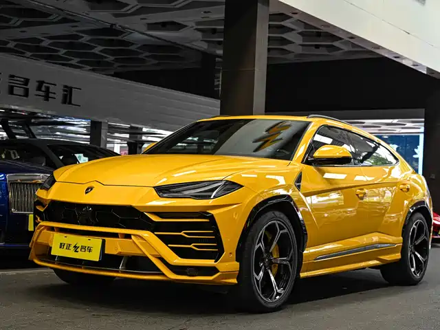 Lamborghini Urus Urus 2021 4.0t V8 — фото