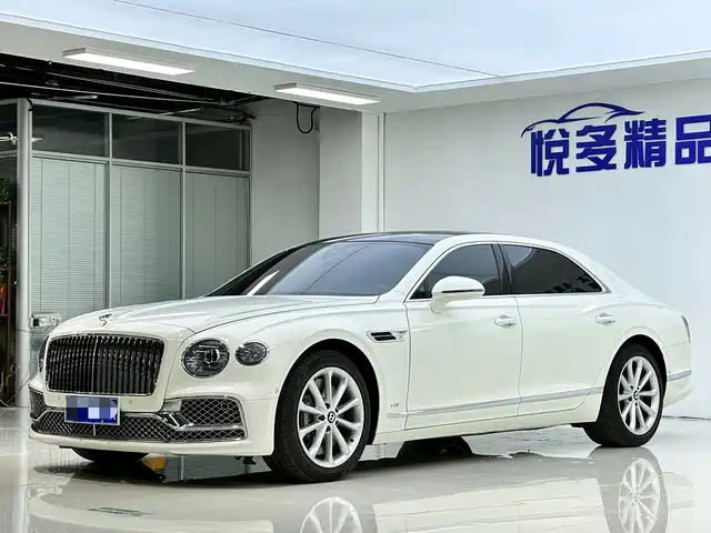 Bentley Galloping Flying Spur 2021 4.0t V8 Standard Edition — фото