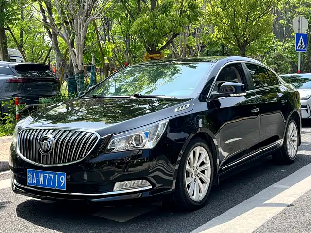Buick Lacrosse Lacrosse 2013 2.4l Sidi Luxury Comfort Model — фото