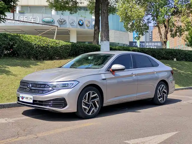Volkswagen Sagitar Sagitar 2023 300tsi Dsg Super Edition — фото