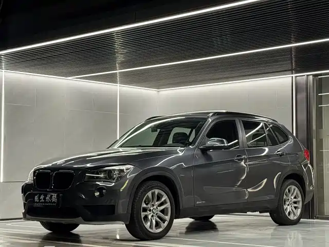 Bmw Bmw X1 Bmw X1 2014 Sdrive18i Leading Model — фото