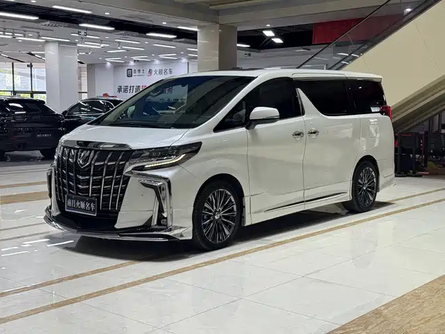 Toyota Elfa Alfa 2018 Facelift 3.5l Luxury Version — фото