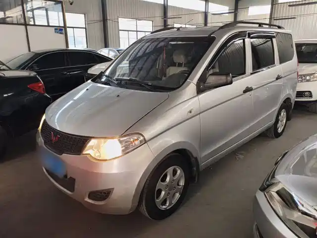 Wuling Motors Wuling Hongguang Wuling Hongguang 2010 1.2l Basic Model National Iv — фото