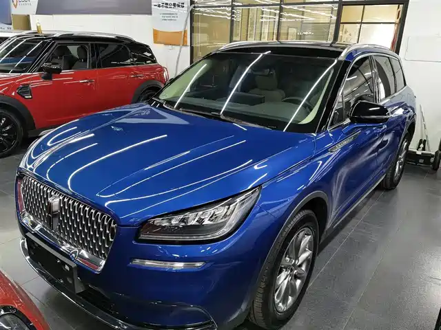 Lincoln Adventurer Adventurer 2020 2.0t Two-Wheel Drive Exclusive Edition — фото