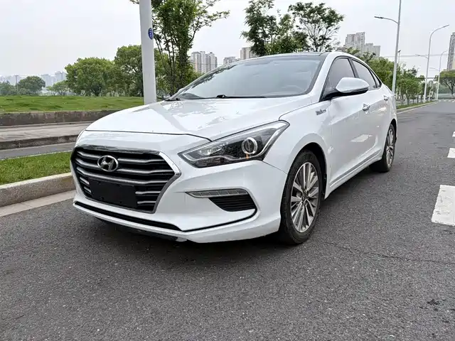 Hyundai Famous Pictures Mingtu 2017 1.8l Automatic Intelligent Gls National V — фото