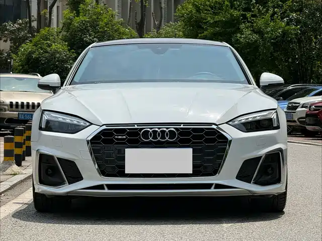 Audi Audi A5 (Imported) Audi A5 (Imported) 2022 Sportback 40 Tfsi Quattro Luxury And Dynamic Model — фото