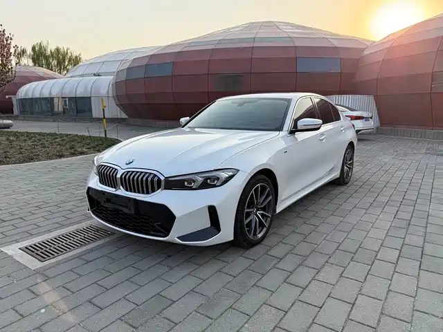 Bmw Bmw 3 Series Bmw 3 Series 2024 320i M Sports Package — фото