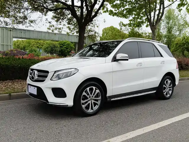 Mercedes-Benz Mercedes-Benz Gle Mercedes-Benz Gle 2017 Gle 320 4matic Dynamic — фото