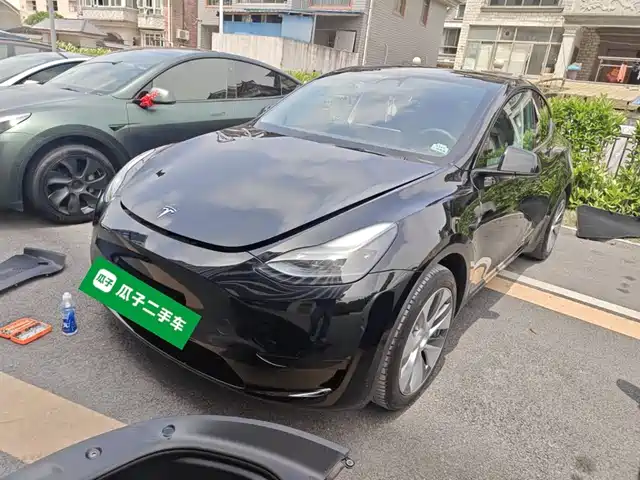 Tesla Model Y Model Y 2022 Facelift Rear-Wheel Drive Version — фото