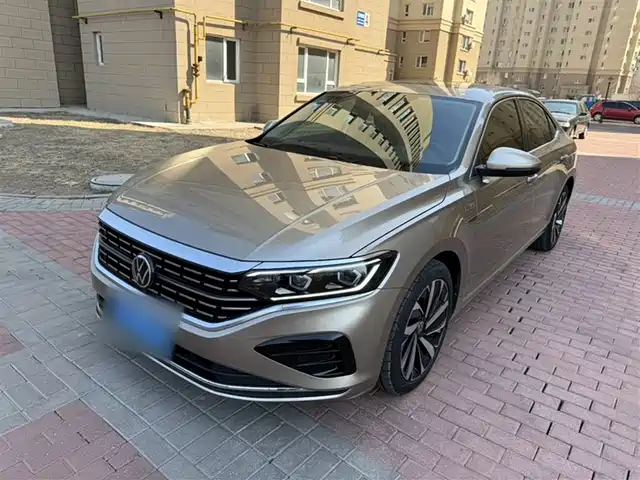 Volkswagen Passat Passat 2022 330tsi Deluxe Edition — фото