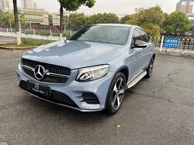 Mercedes-Benz Mercedes-Benz Glc Coupe Mercedes-Benz Glc Coupe 2017 Glc 200 4matic Coupe Suv — фото