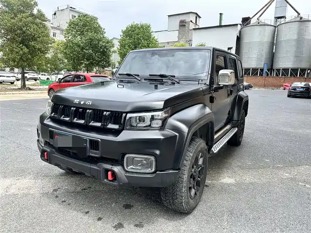 Beijing Cross Country Beijing Off-Road Bj40 Beijing Bj40 2023 2.0d Automatic Four-Wheel Drive Blade Hero Edition Knight Type — фото