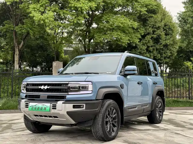 Equation Leopard Leopard 5 Leopard 5 2023 Discovery Edition — фото