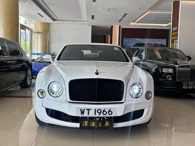 Bentley Mulsanne Mulsanne 2011 6.8t Premium Edition — фото