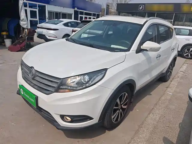 Dongfeng Scenery Scenery 580 Fengguang 580 2016 1.5t Manual Luxury Model — фото
