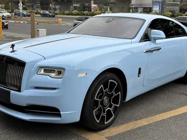 Rolls Royce Phantom Phantom 2018 6.6t Standard Model — фото