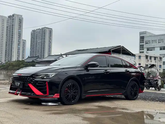 Dongfeng Fengshen Yixuan Max Yixuan Max 2021 1.5t Dark Night Edge Edition — фото