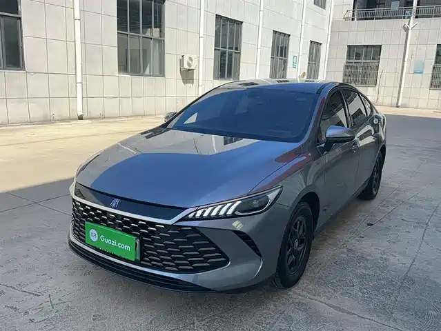 Byd Qin Plus Qin Plus 2025 Dm-I Smart Driving Version 55km Leading Model — фото
