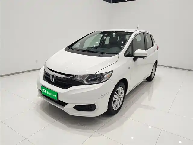 Honda Fit Fit 2018 1.5l Cvt Comfort Edition — фото
