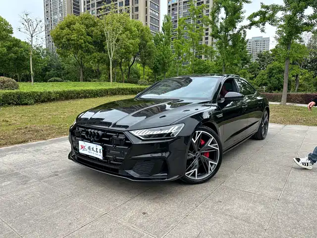 Audi Audi A7l Audi A7l 2022 45 Tfsi Quattro S-Line Black Warrior Edition — фото