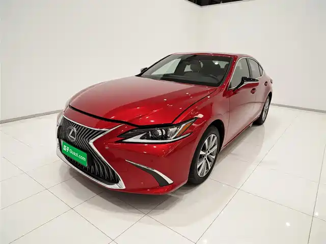 Lexus Lexus Es Lexus Es 2020 200 Deluxe Edition — фото