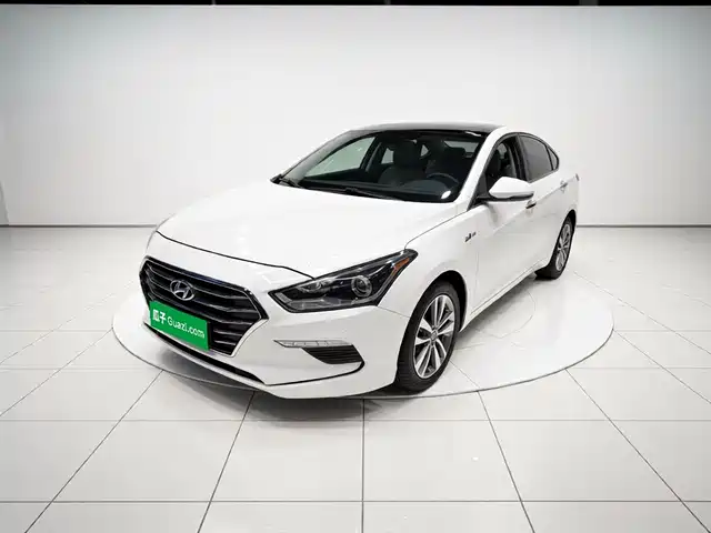 Hyundai Famous Pictures Famous Picture 2017 1.6t Automatic Flagship Model Top National V — фото