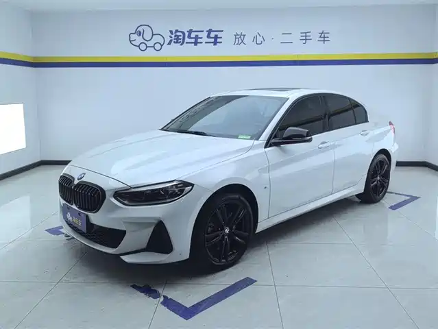 Bmw Bmw 1 Series Bmw 1 Series 2021 Facelift 125i M Sports Night Edition — фото