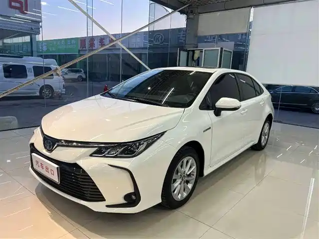 Toyota Corolla Corolla 2021 Dual Engine 1.8l E-Cvt Elite Edition — фото