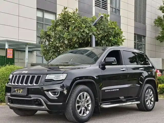 Jeep Grand Cherokee (Imported) 2014 г.