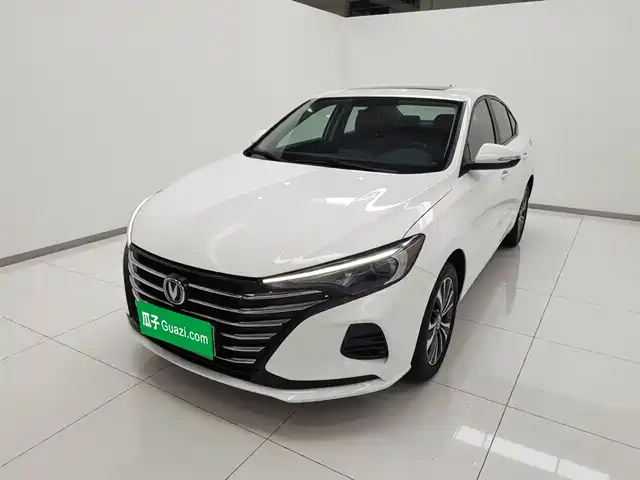 Chang'An Escape Eado 2021 Plus 1.6l Gdi Manual Luxury Model — фото
