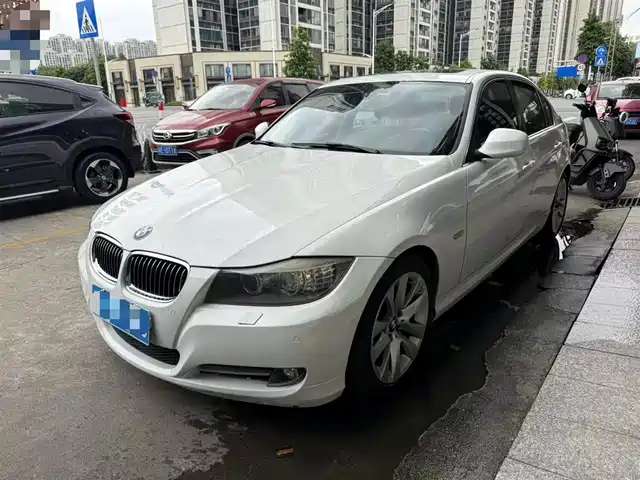 Bmw Bmw 3 Series (Imported) Bmw 3 Series Imported 2010 320i Luxury Model — фото