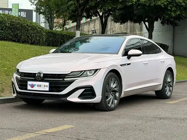Volkswagen Faw-Volkswagen Cc Faw-Volkswagen Cc 2021 380tsi Eye-Catching Version — фото