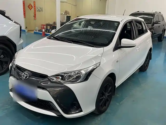 Toyota Yaris L To Dazzle Yaris L Zhixuan 2016 Facelift 1.5e Cvt Charming Version — фото