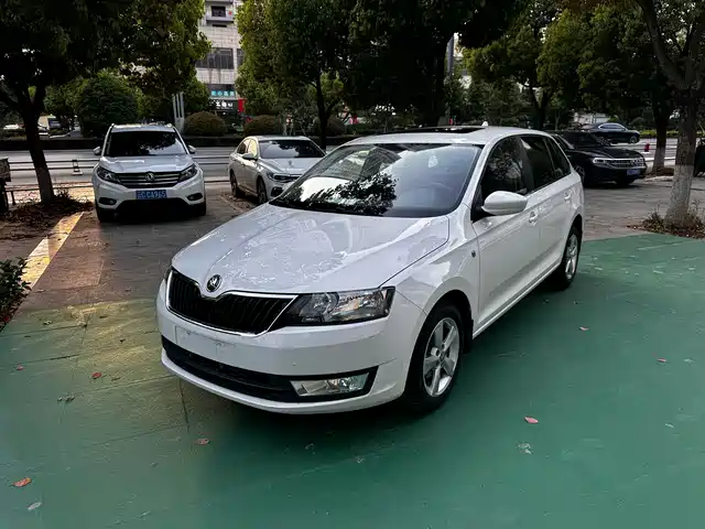 Skoda Xin Dong Xindong 2016 Facelift 1.6l Automatic Version — фото