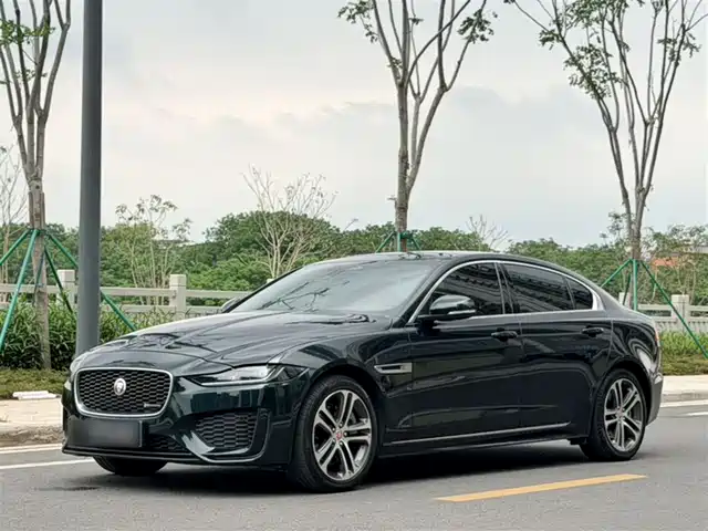 Jaguar Jaguar Xel Jaguar Xel 2022 2.0t 250ps R-Dynamic S Advanced Sports Edition — фото