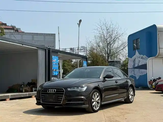 Audi Audi A6l Audi A6l 2018 30th Anniversary Model 35 Tfsi Fashion Model — фото
