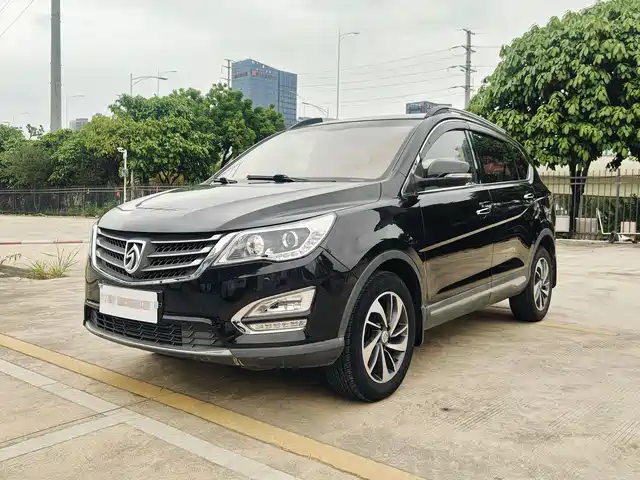 Baojun Baojun 560 Baojun 560 2016 1.5t Manual Luxury Model — фото