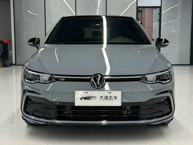 Volkswagen Golf Golf 2023 280tsi Dsg R-Line Lite — фото