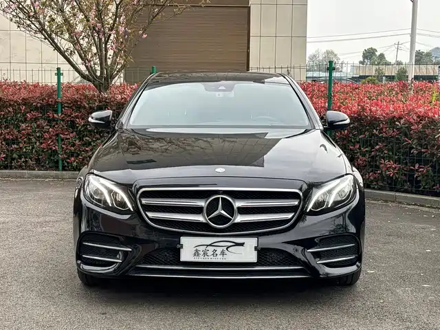 Mercedes-Benz Mercedes-Benz E-Class Mercedes-Benz E-Class 2016 E 300 L Sports Luxury — фото