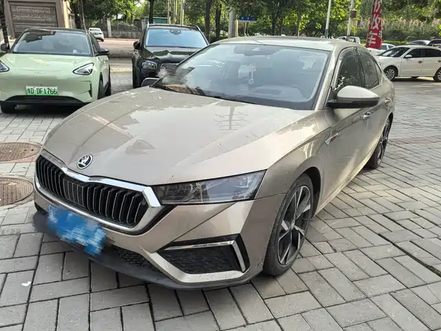 Skoda Octavia Octavia 2021 Pro Tsi280 Dsg Premium Edition — фото